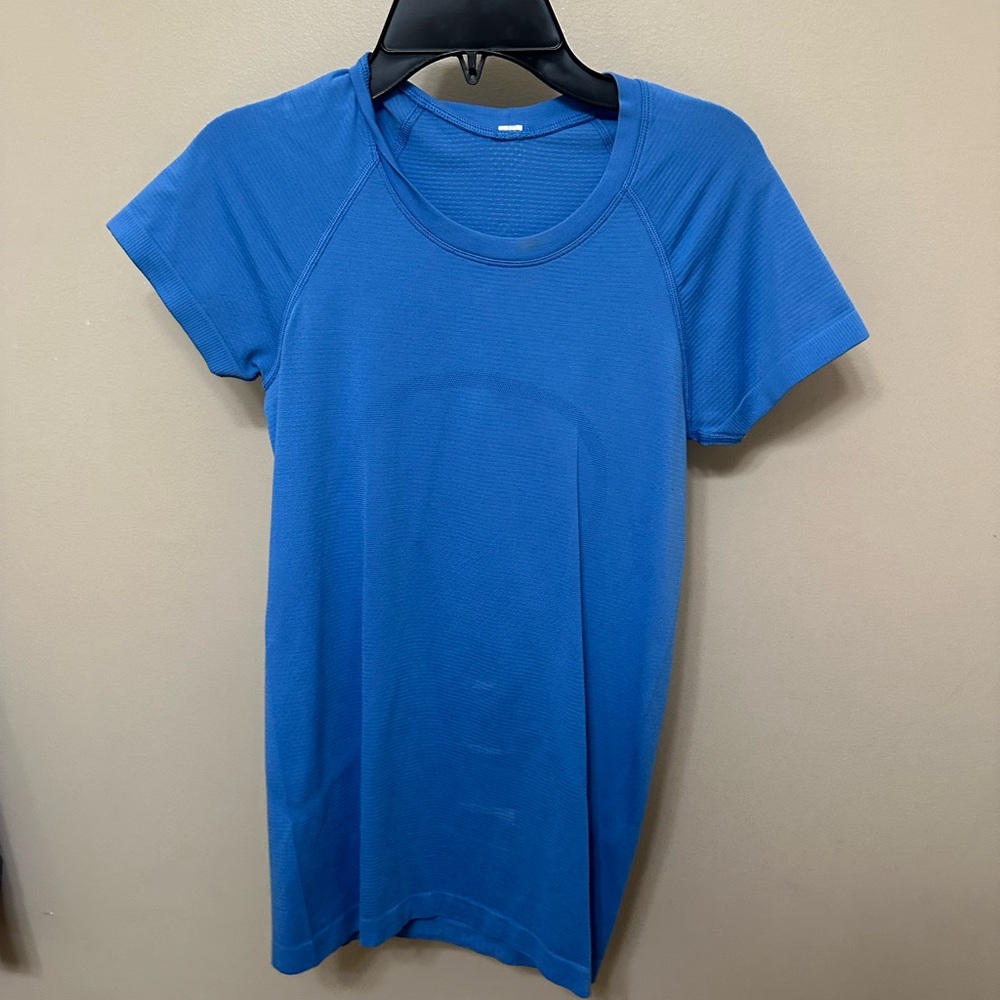 Lululemon Swiftly Tech Short Sleeve Shirt 2.0 Hip Length